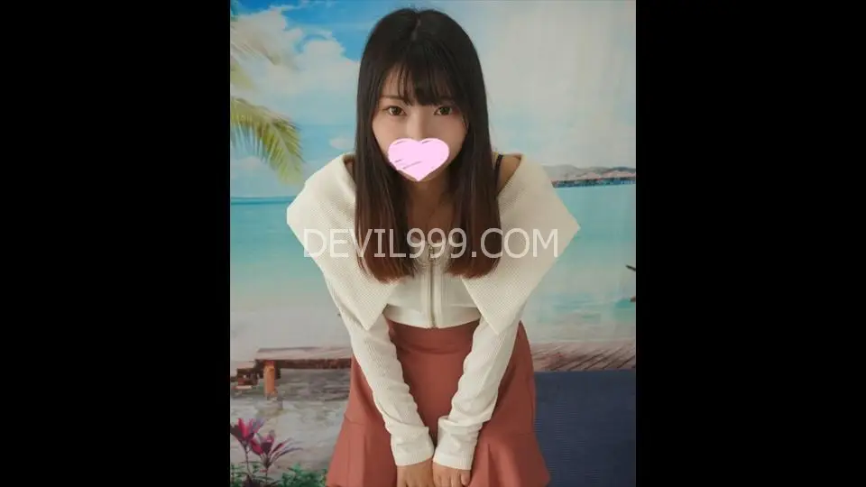 ガチでかわいくてピュア過ぎる『れいなちゃん』エッチな話は恥ずかしいけど「奥のほうが好きかも…」の意味深発言がたまらない