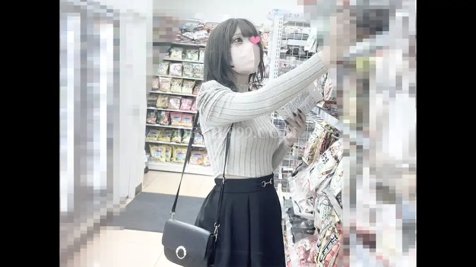 SS級美女に三人の同業者/純白食い込みPを激写【禁断の逆さ撮り】