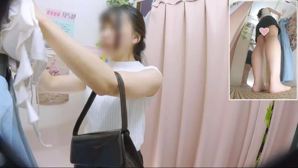 CAクラスのS級美女は AAAカップのど貧乳だった…汗　僕のお店の試着室550