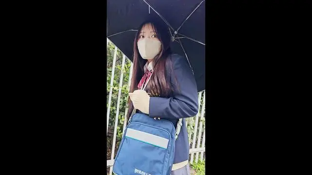 アンケート調査→羞恥撮影会→オナイキJK