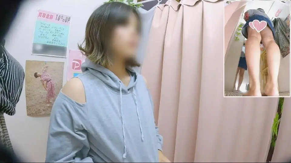 ハーフ系美女降臨！！　大人の色気漂いスタイルまで抜群☆彡　僕のお店の試着室563