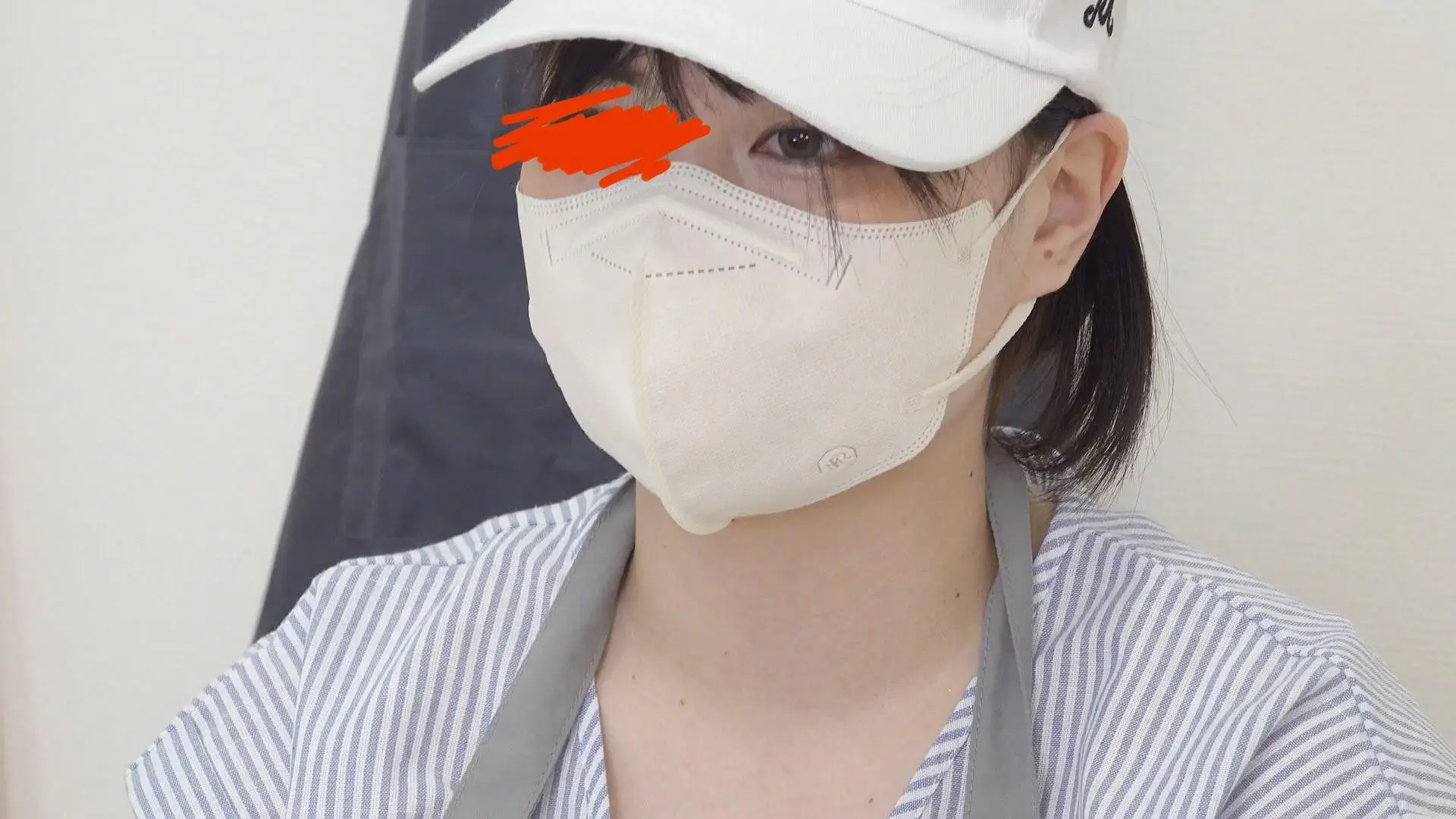 ＃68【陶芸中の胸チラ】デカ！おっぱいの専業主婦と不思議JDちゃんの胸チラ/合計2名