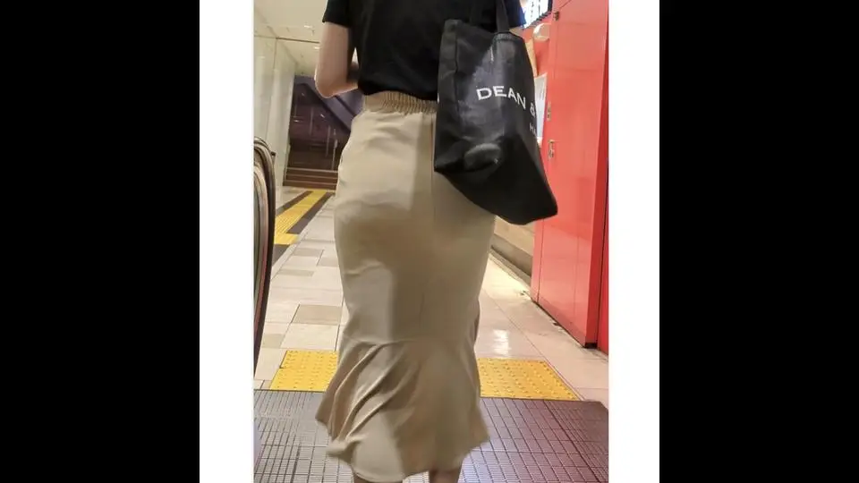 【349】素晴らしいボリュームを見せつける白ロングタイスカお姉様！