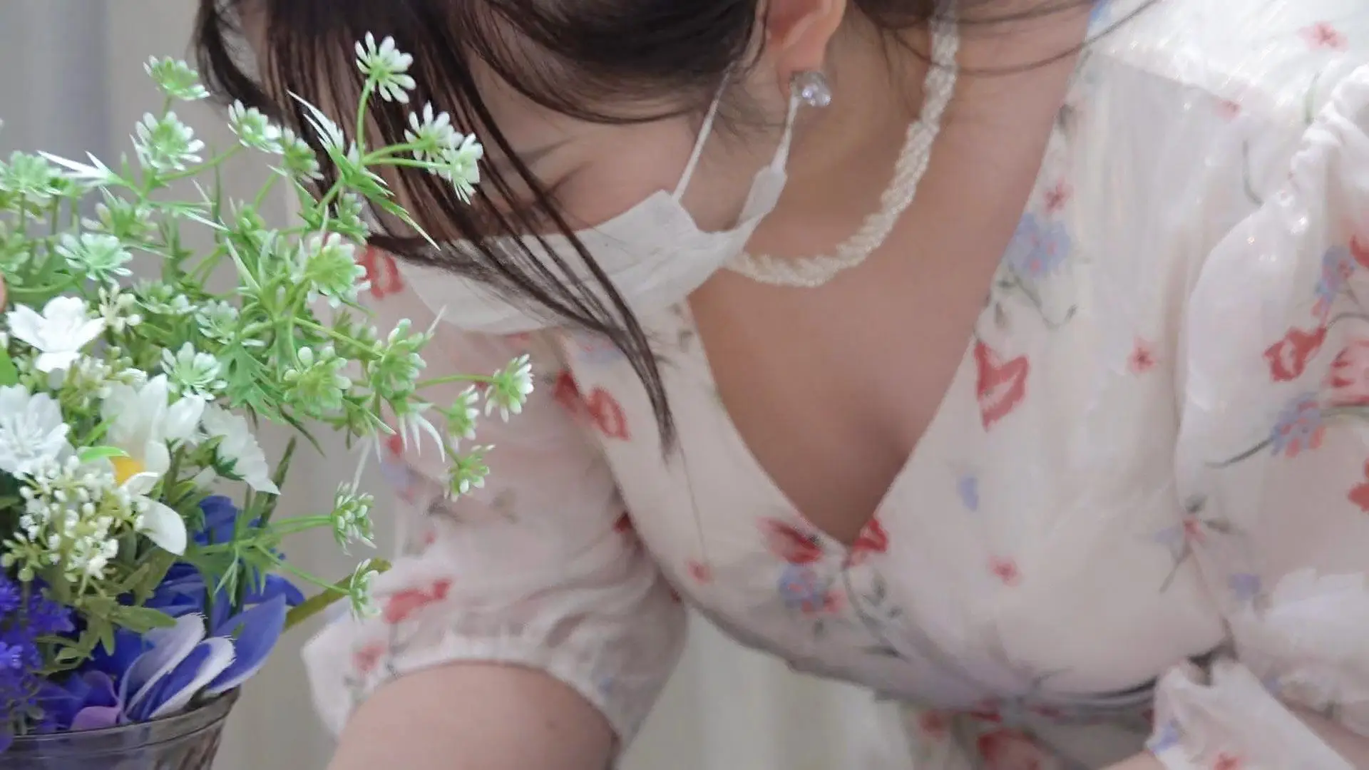 vol.63【結婚式】参列者の胸チラ/花嫁のお色直し着替え
